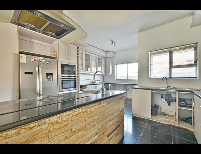 4 BEDROOM HOUSE FOR SALE IN LIEFDE EN VREDE